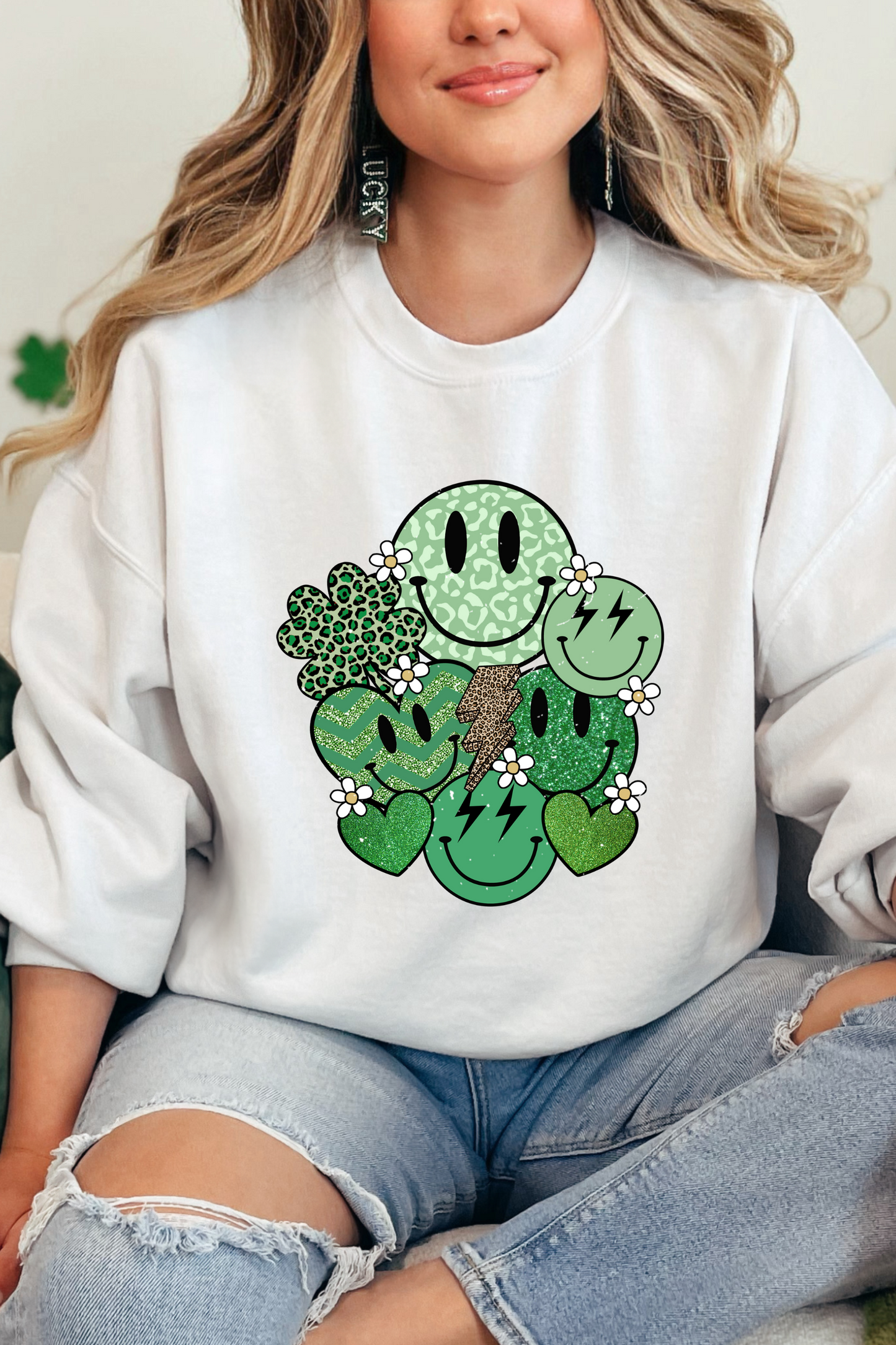 SMILE SHAMROCK SWEATSHIRT